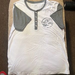 White, XL Express two-tone shirt w/ Gray sleeves/border